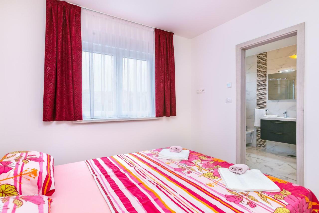 Dragan K3 Hotel Medulin Luaran gambar